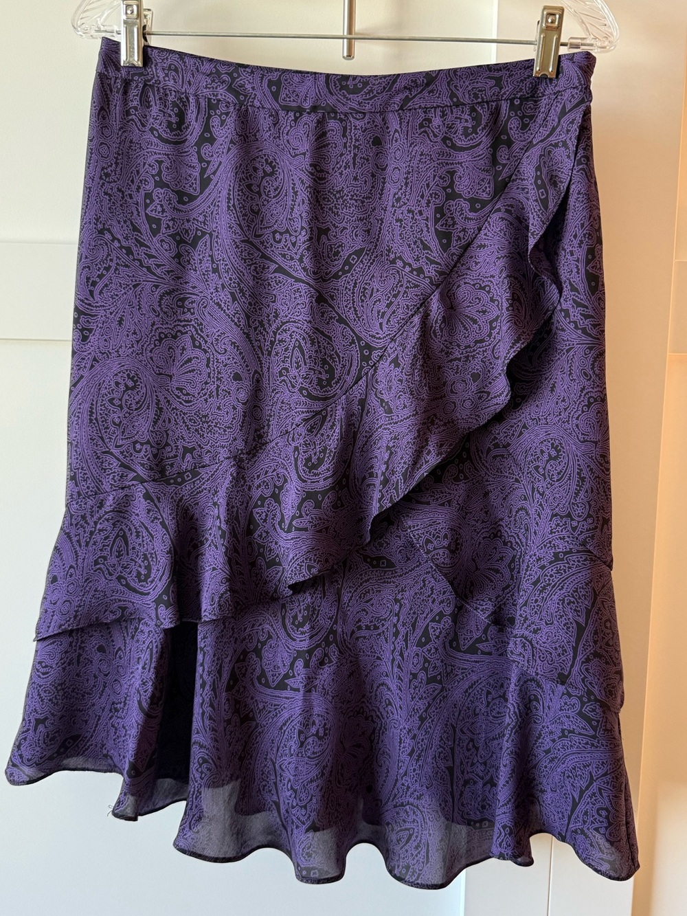 Michael Kors Women’s Purple Paisley Ruffle Skirt, size 6
